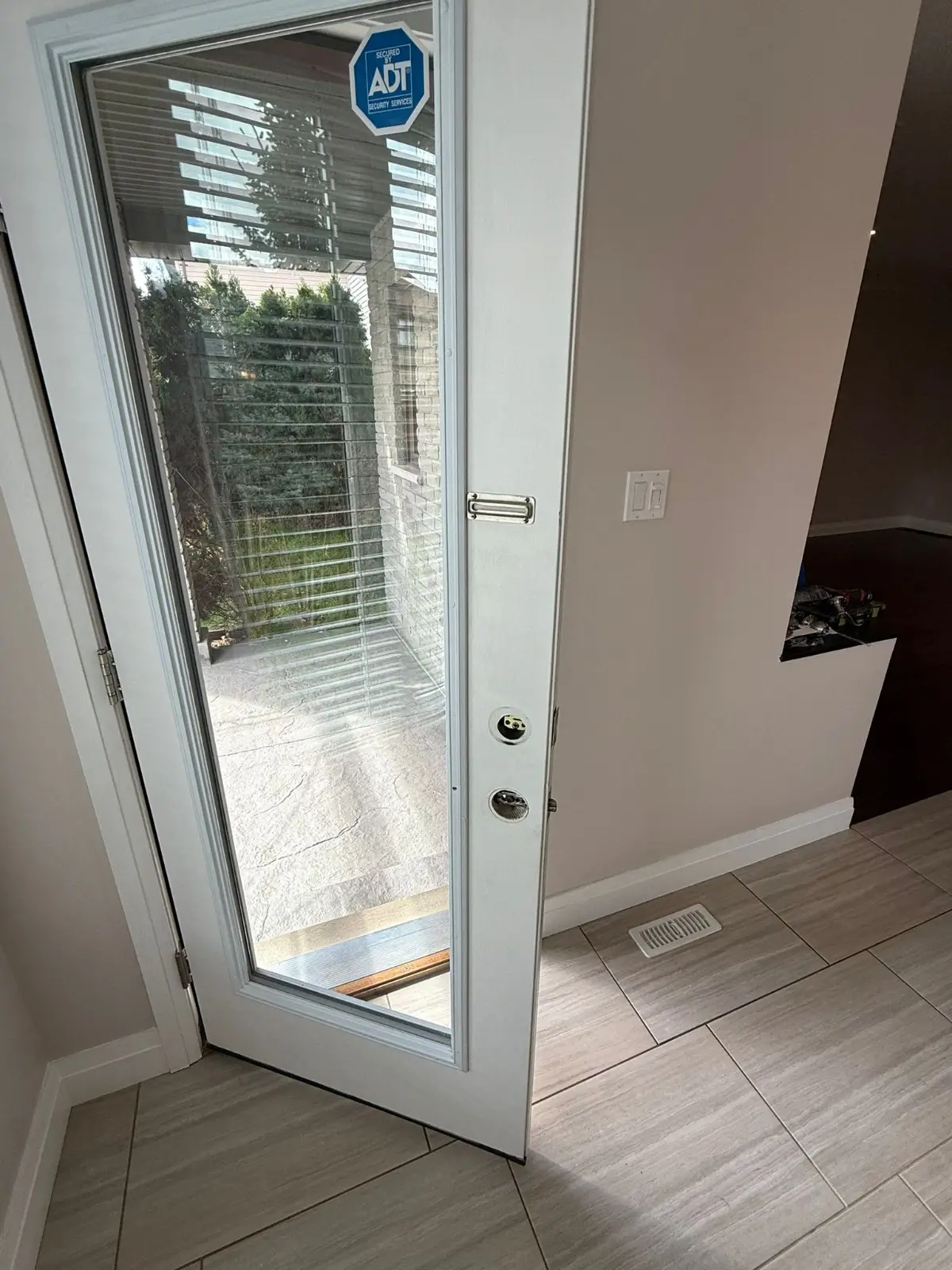 Home Lock Change image